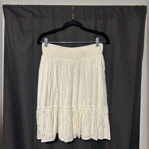 NEW Torrid Mini Challis Ruffle Edge Skirt in Cloud Dancer White Women’s Size 1X
